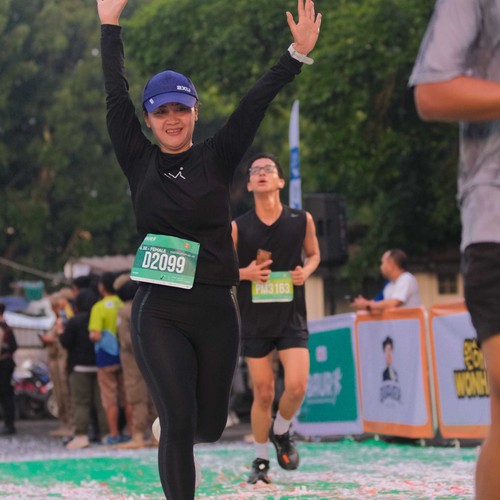 Race photo from BAUR RUN 2025