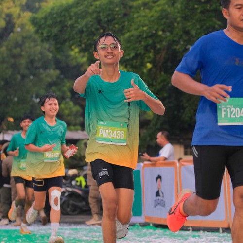 Race photo from BAUR RUN 2025