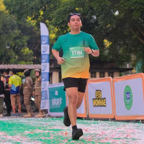 Race photo from BAUR RUN 2025