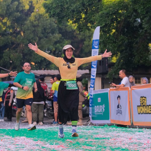 Race photo from BAUR RUN 2025