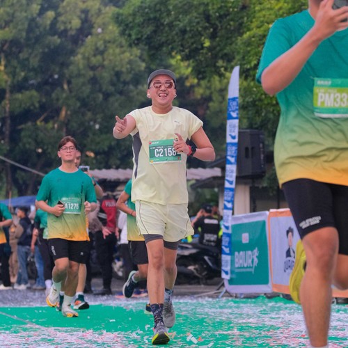 Race photo from BAUR RUN 2025