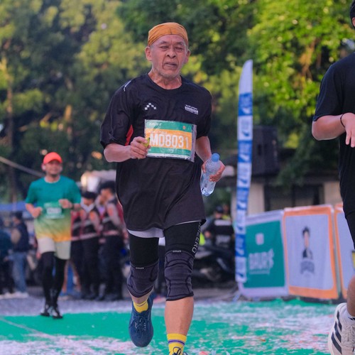 Race photo from BAUR RUN 2025