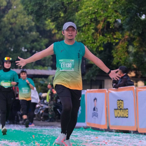 Race photo from BAUR RUN 2025