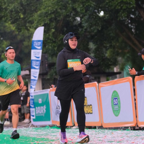 Race photo from BAUR RUN 2025