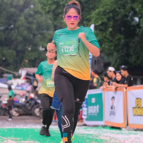 Race photo from BAUR RUN 2025