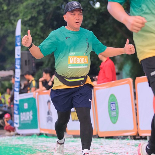 Race photo from BAUR RUN 2025
