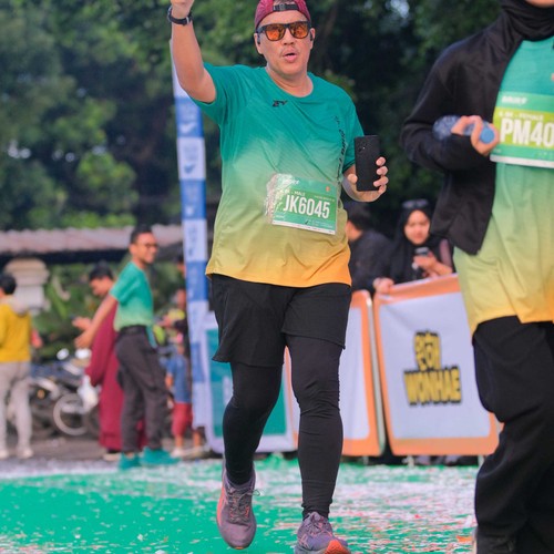 Race photo from BAUR RUN 2025