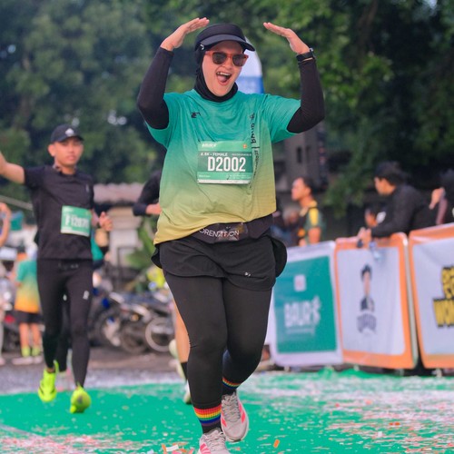 Race photo from BAUR RUN 2025