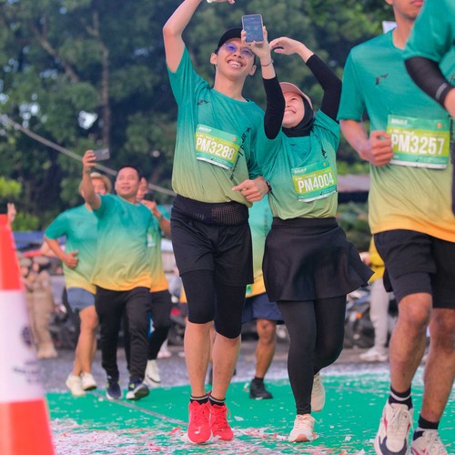 Race photo from BAUR RUN 2025