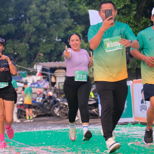 Race photo from BAUR RUN 2025