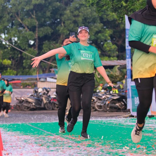 Race photo from BAUR RUN 2025