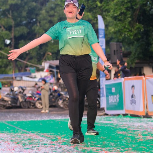Race photo from BAUR RUN 2025