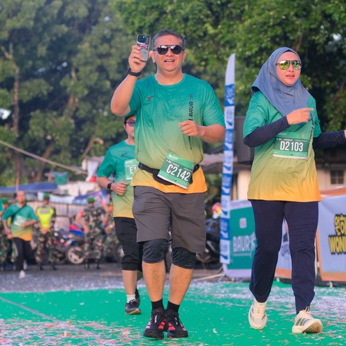 Race photo from BAUR RUN 2025