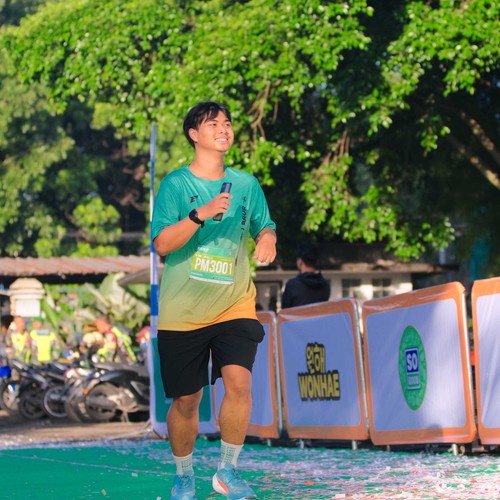 Race photo from BAUR RUN 2025