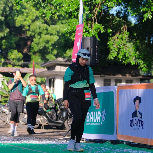 Race photo from BAUR RUN 2025