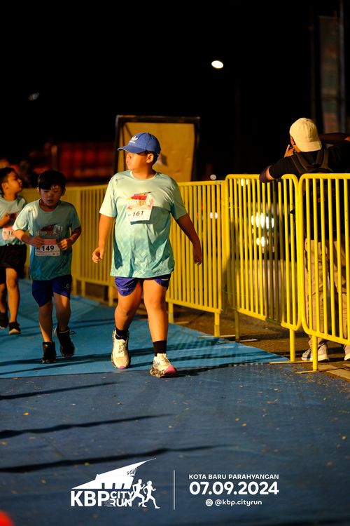 Race photo from KBP City Run 2024