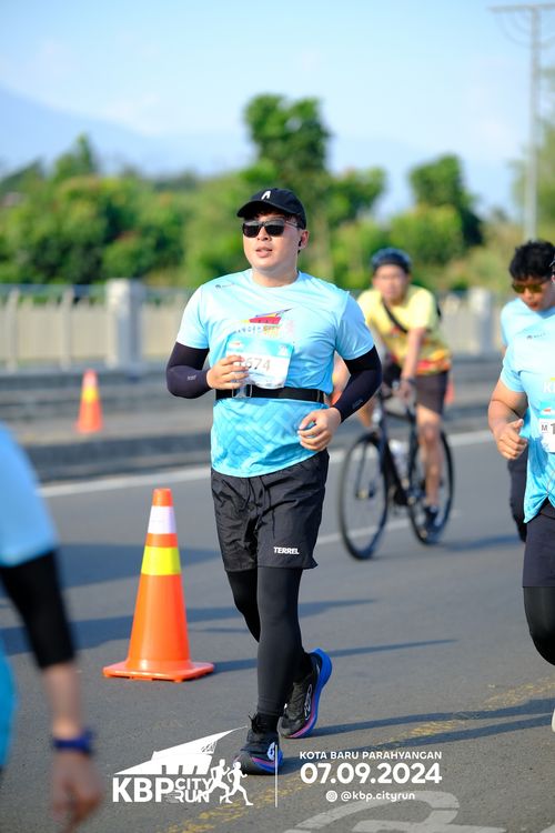 Race photo from KBP City Run 2024