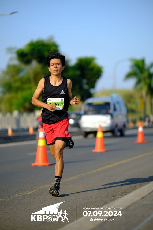 Race photo from KBP City Run 2024