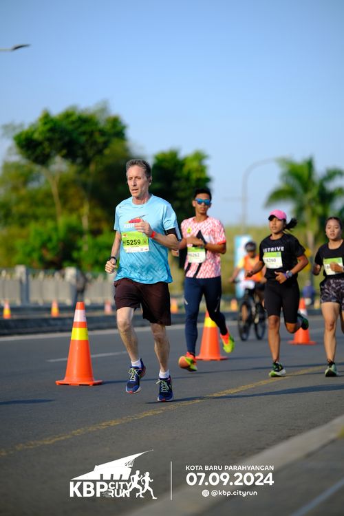 Race photo from KBP City Run 2024