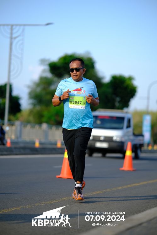 Race photo from KBP City Run 2024