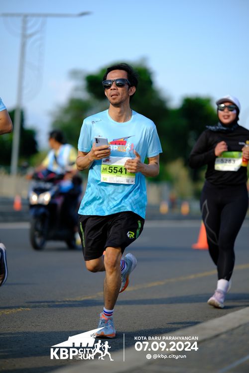Race photo from KBP City Run 2024