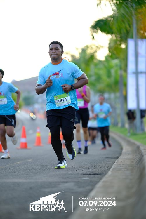 Race photo from KBP City Run 2024