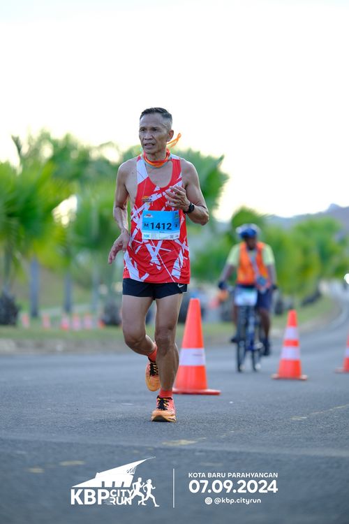 Race photo from KBP City Run 2024