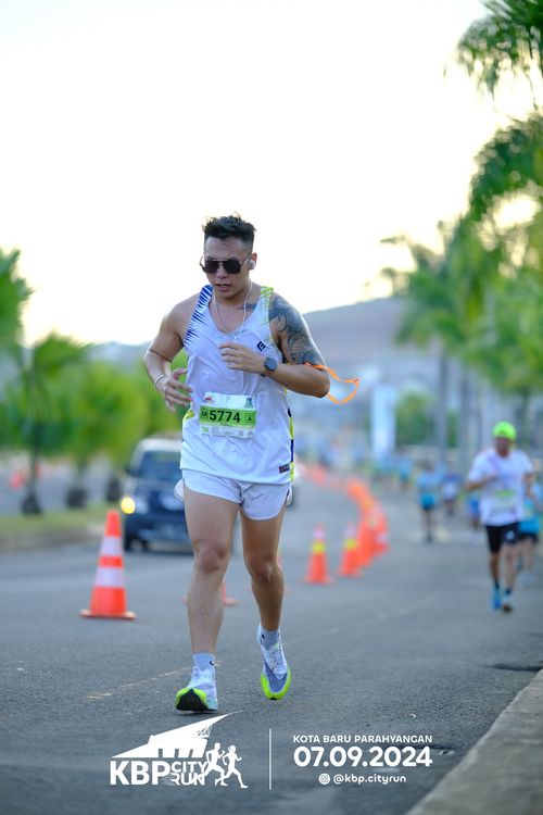 Race photo from KBP City Run 2024