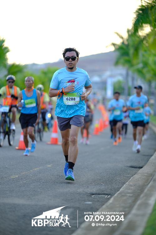 Race photo from KBP City Run 2024