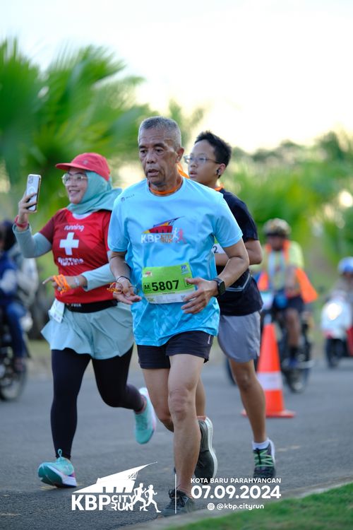 Race photo from KBP City Run 2024