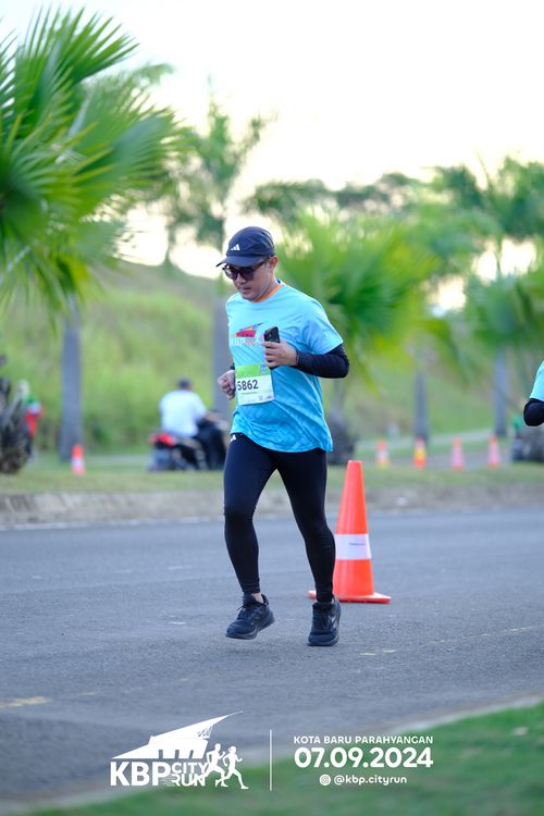 Race photo from KBP City Run 2024