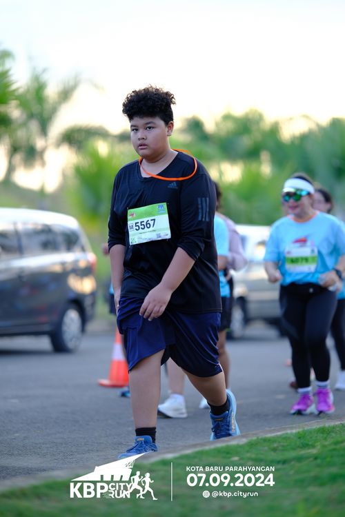 Race photo from KBP City Run 2024