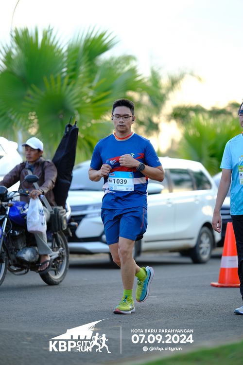 Race photo from KBP City Run 2024