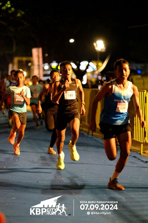 Race photo from KBP City Run 2024