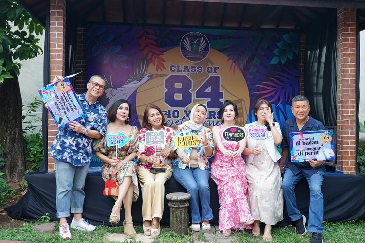 Race photo from Class of 84, 40 Years Togetherness