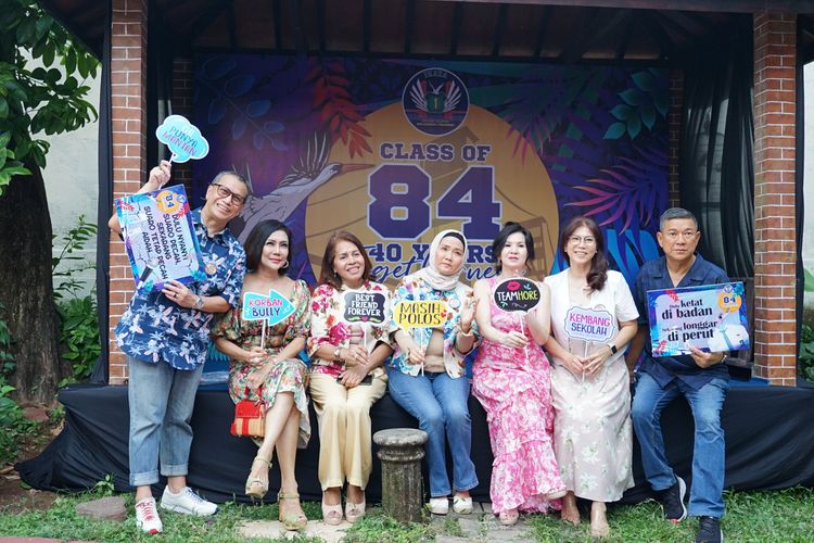 Race photo from Class of 84, 40 Years Togetherness