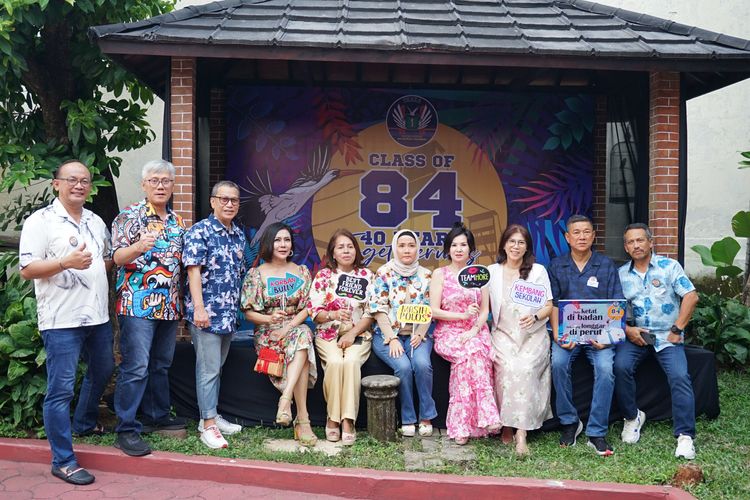 Race photo from Class of 84, 40 Years Togetherness