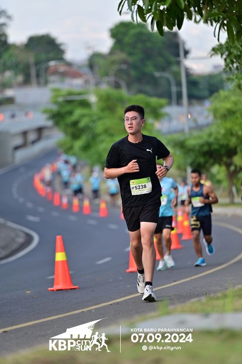 Race photo from KBP City Run 2024