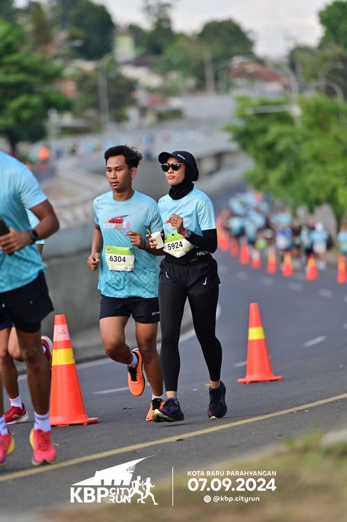 Race photo from KBP City Run 2024