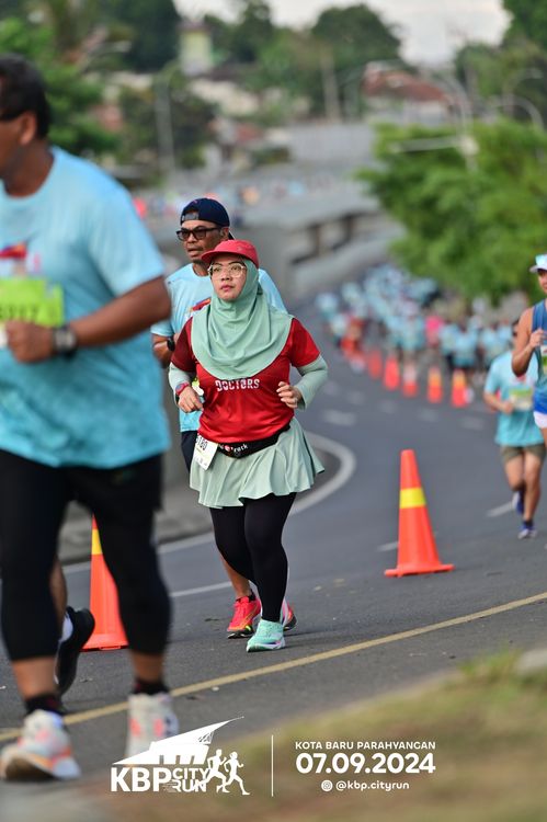 Race photo from KBP City Run 2024