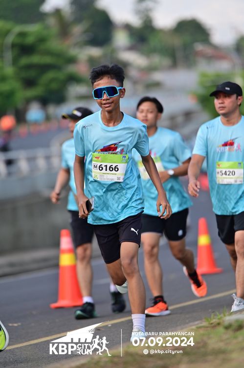 Race photo from KBP City Run 2024