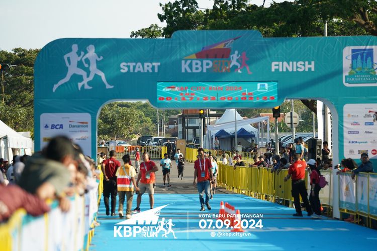 Race photo from KBP City Run 2024