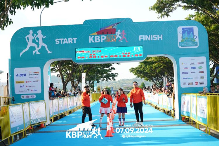 Race photo from KBP City Run 2024