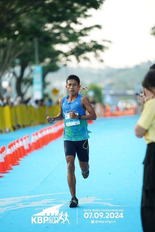 Race photo from KBP City Run 2024