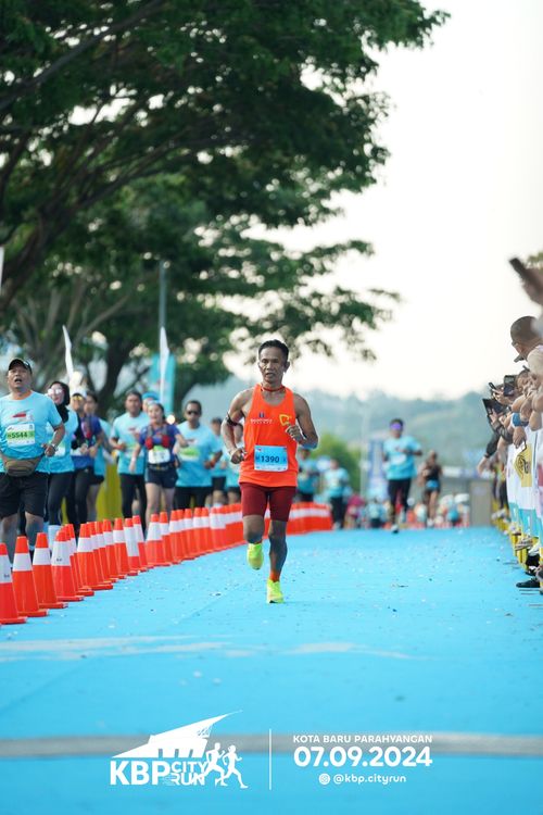 Race photo from KBP City Run 2024