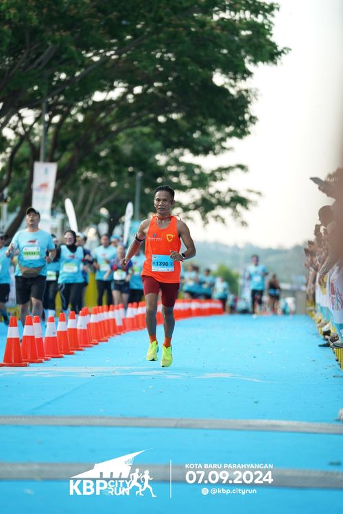 Race photo from KBP City Run 2024