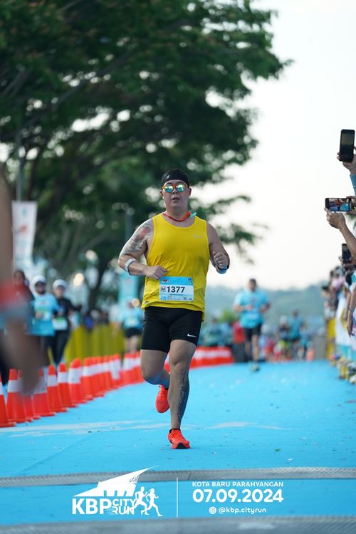 Race photo from KBP City Run 2024