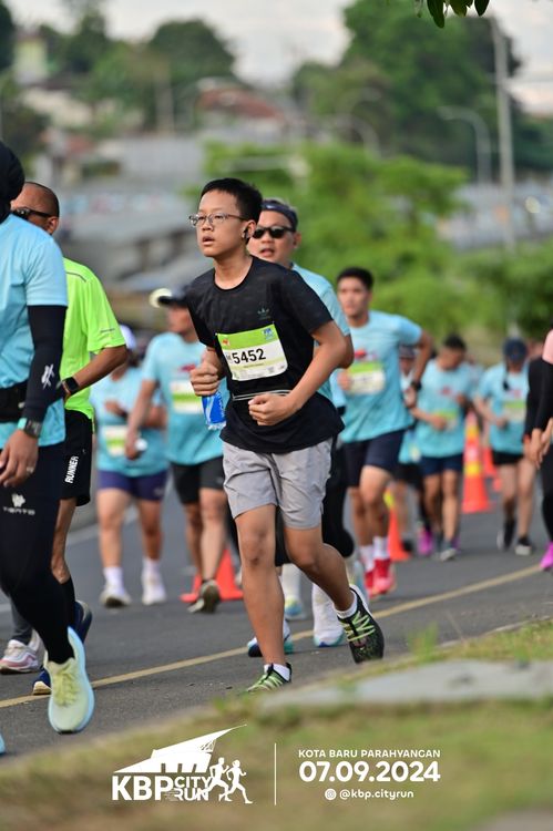 Race photo from KBP City Run 2024