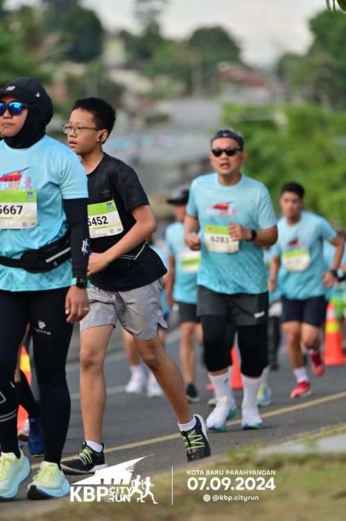 Race photo from KBP City Run 2024
