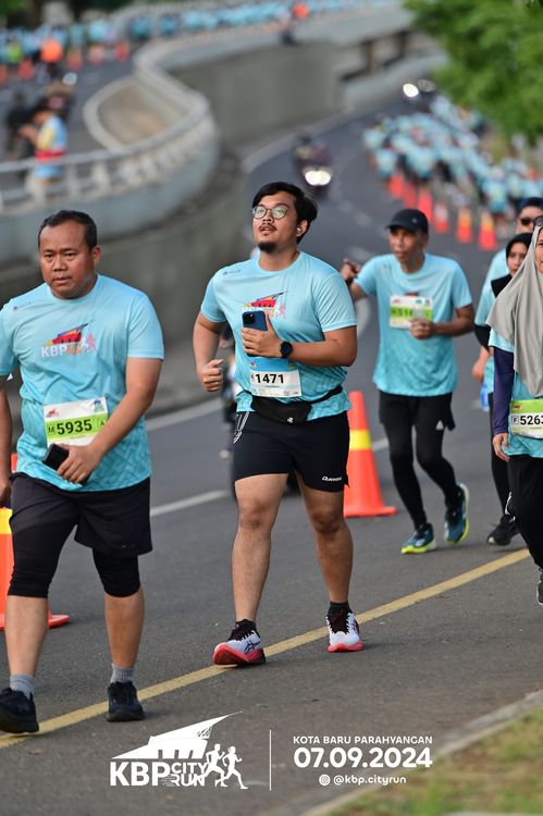 Race photo from KBP City Run 2024